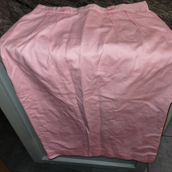 Forenza pink pencil skirt with button and zip waist size 12 - Picture 2 of 10